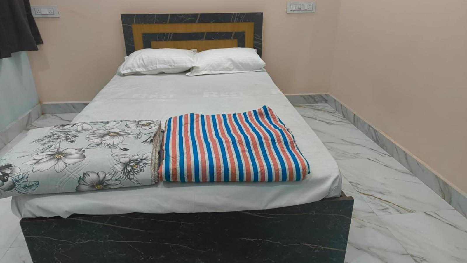 Samriddhi Galaxy Inn - Varanasi, Varanasi